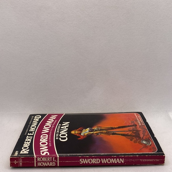 Sword Woman by Robert E. Howard Fantasy 1979 Berkley Softcover Book Vintage - Picture 2 of 11